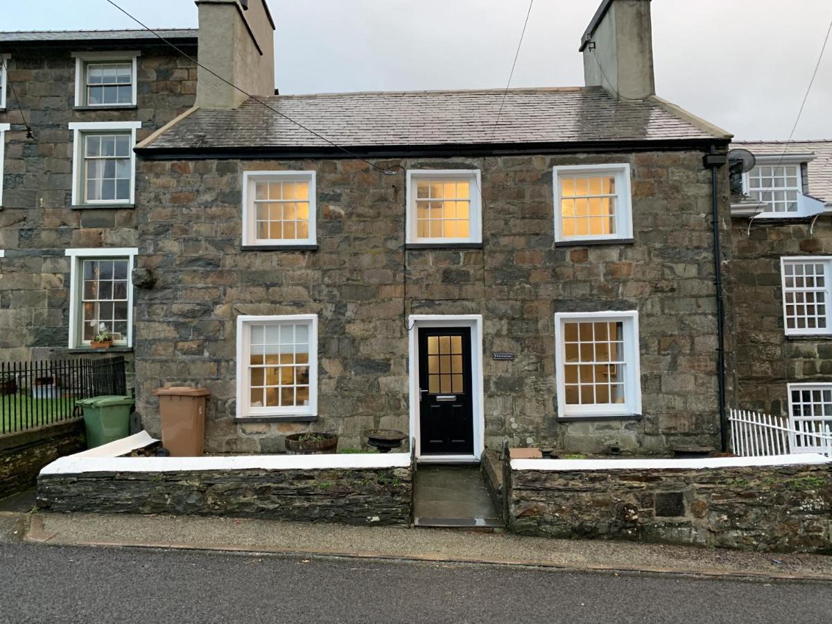 Finest Retreats - Tegannedd - Luxury Grade II Listed Cottage With Hot Tub Ffestiniog Exterior photo