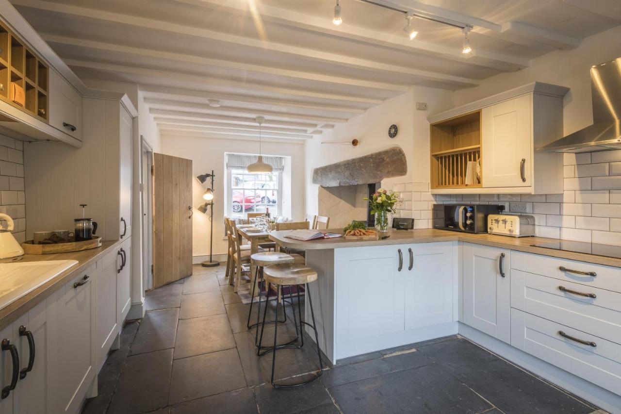 Finest Retreats - Tegannedd - Luxury Grade II Listed Cottage With Hot Tub Ffestiniog Exterior photo